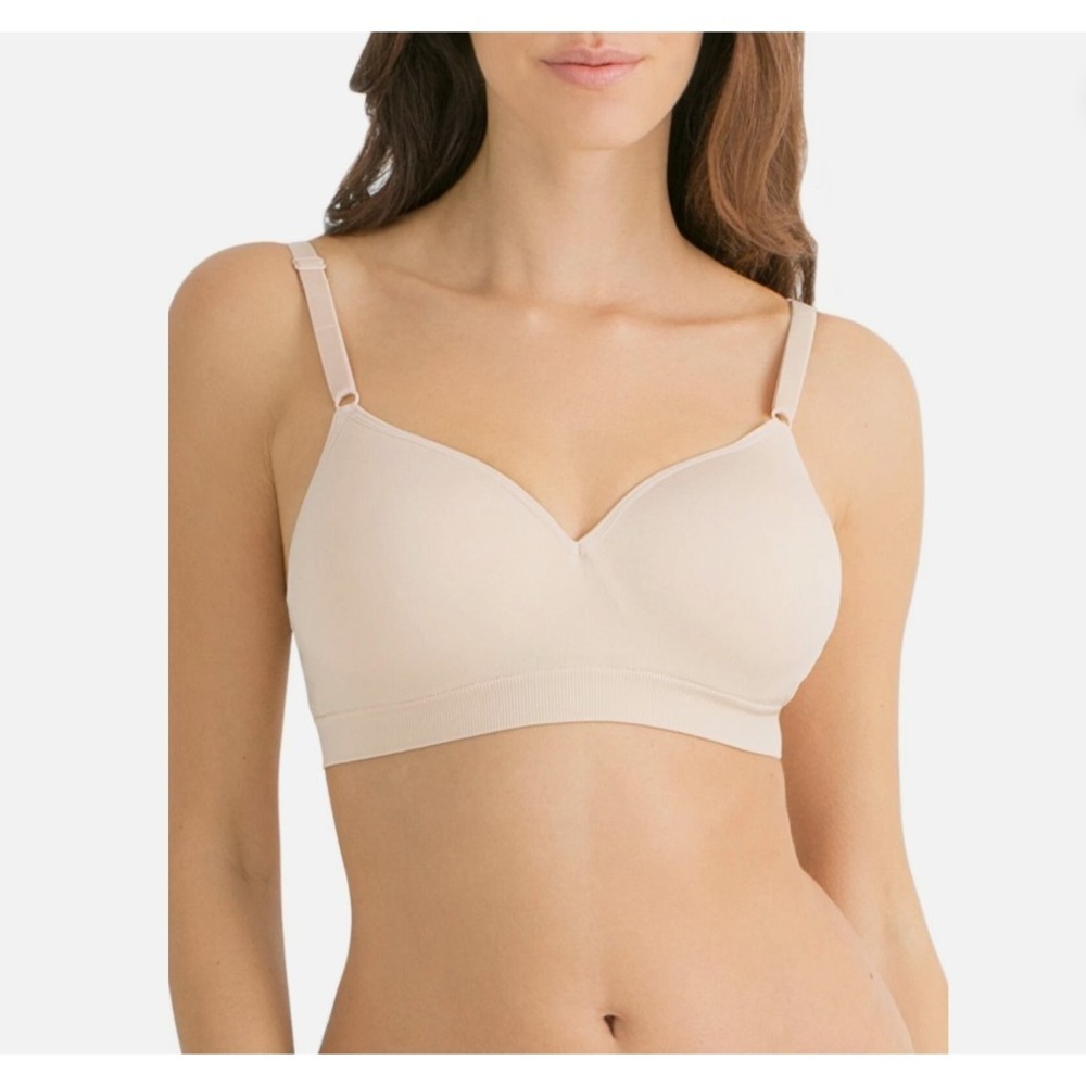 Wild Fable Push-Up Wireless Seamless Bralette Off White Medium - Picture 2 of 3